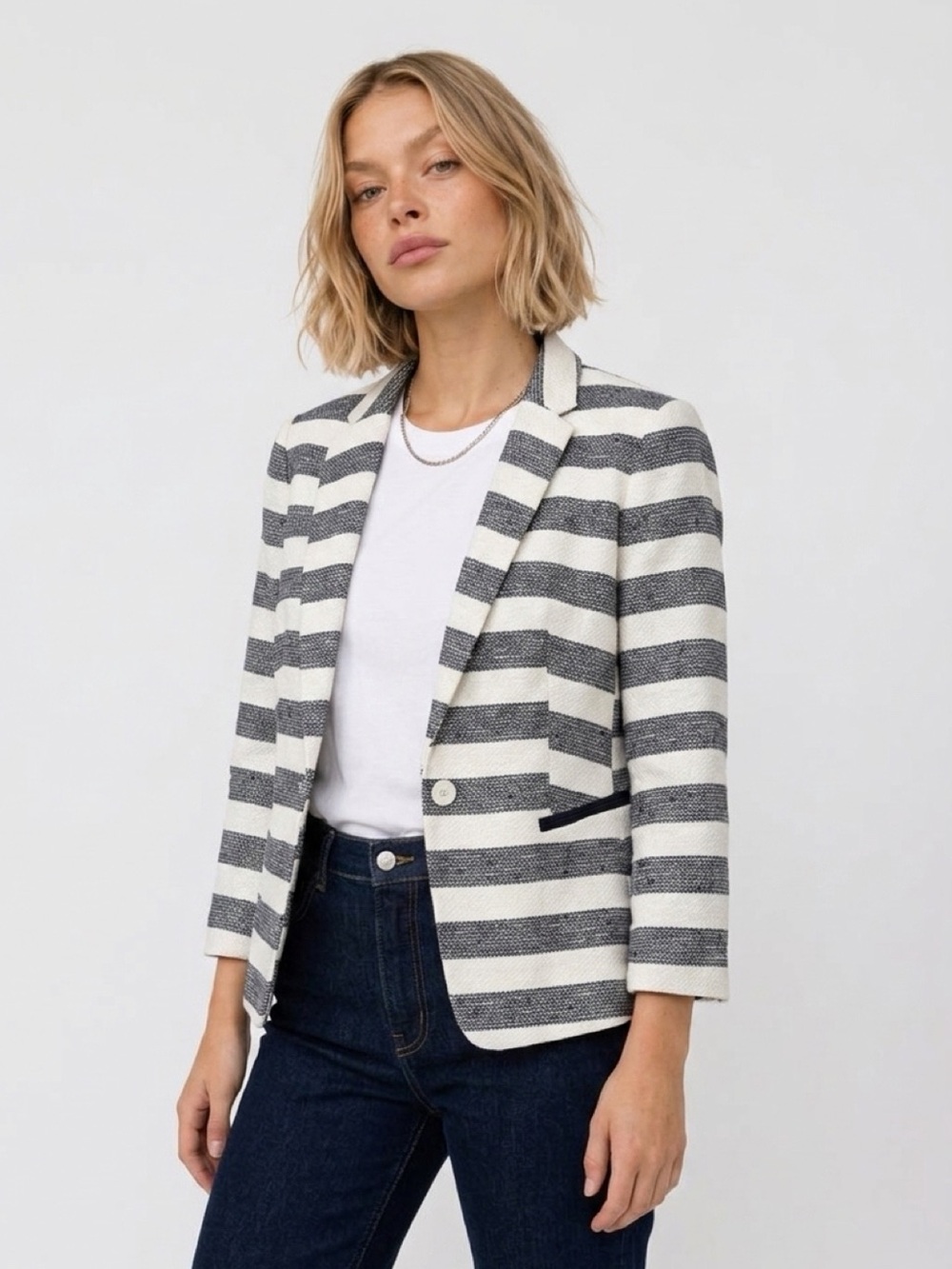The Limited Striped Tweed Blazer Ivory Navy Blue Size Medium NWT